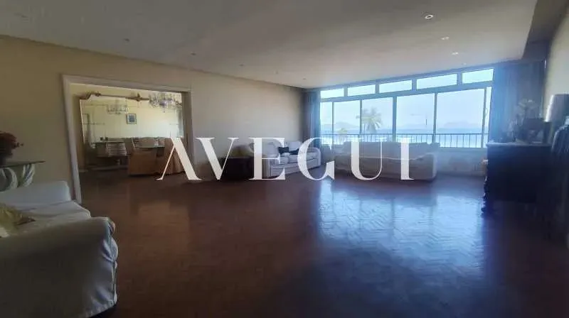 Apartamento mobiliado com 4 quartos e 5 banheiros — photo 12