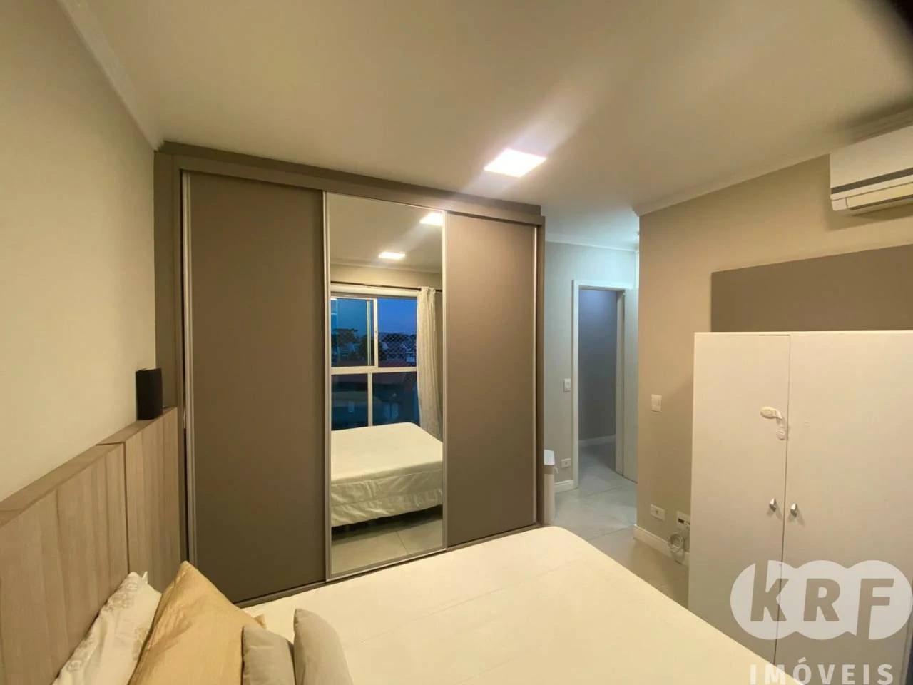 Private pool in a 3-bedroom apartment, 79 m² — photo 5
