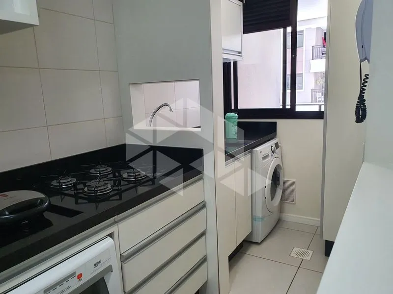 2-bedroom apartment with en-suite and open-plan gas kitchen — photo 9