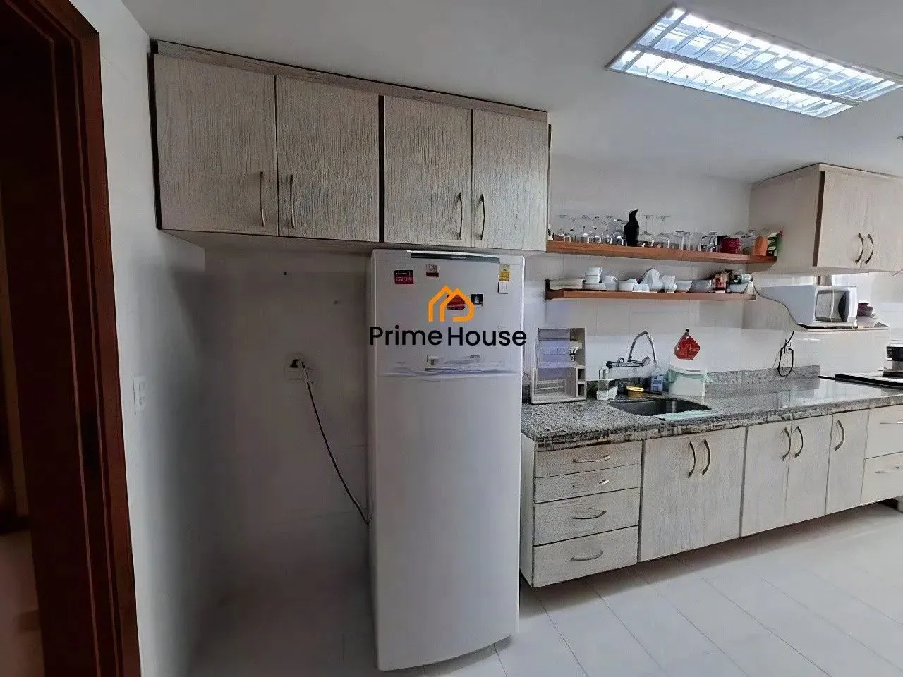Cobertura mobiliada com 3 quartos e terraço, 164 m² — photo 11