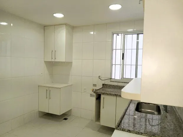 Casa sem vaga, 3 quartos e 3 banheiros reformada — photo 32