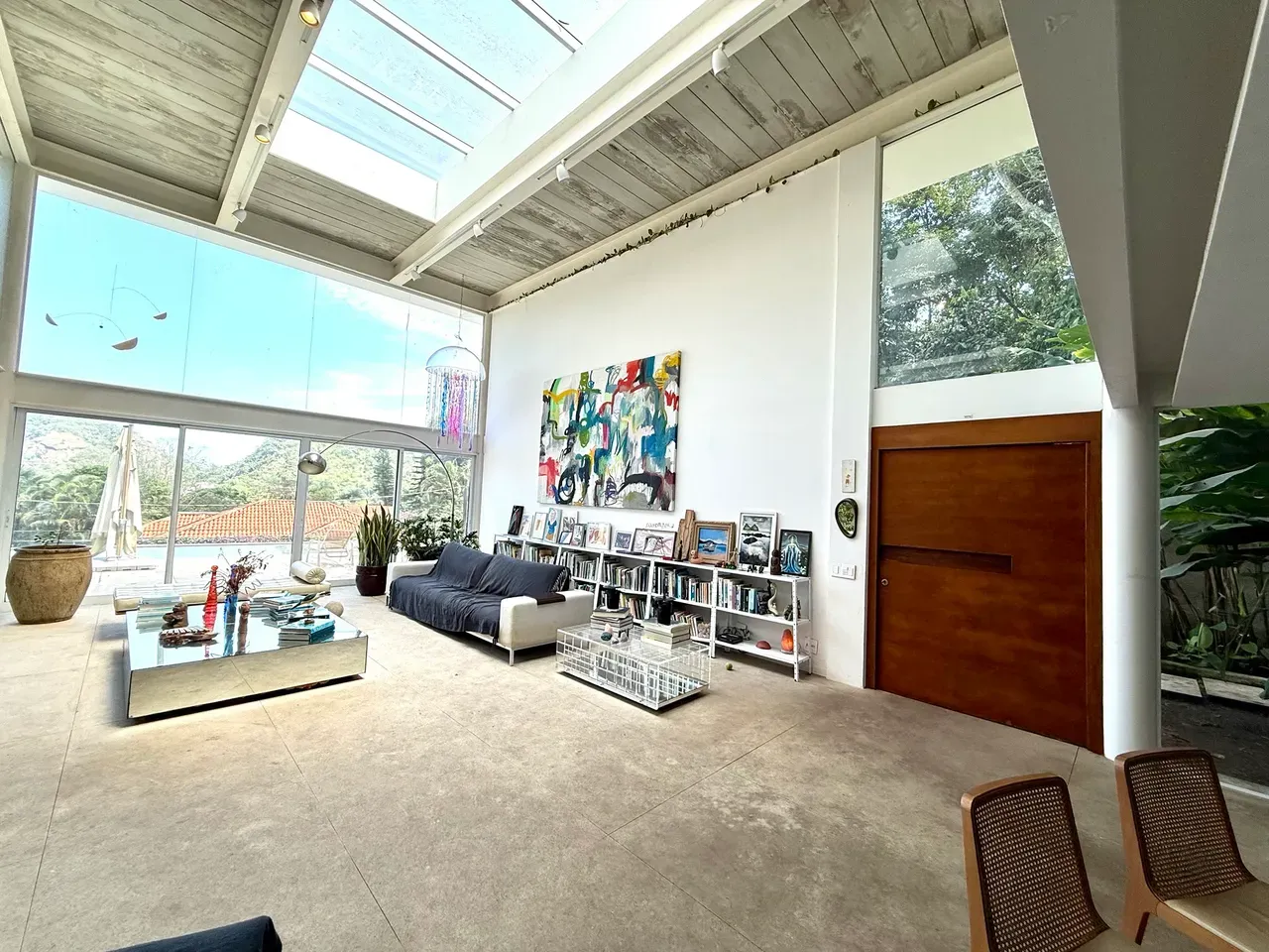 Furnished house, 600 m², with a dishwasher