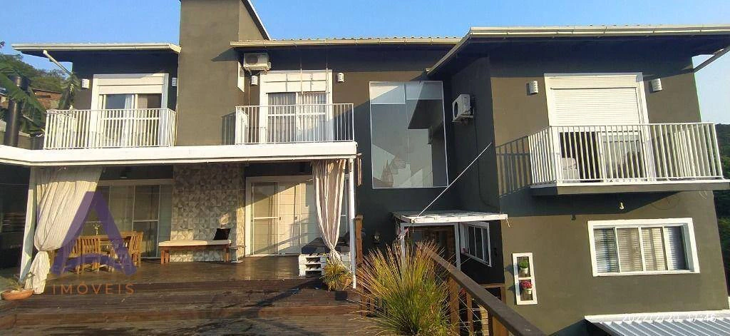Casa com 3 dormitórios e jardim privativo — photo 4