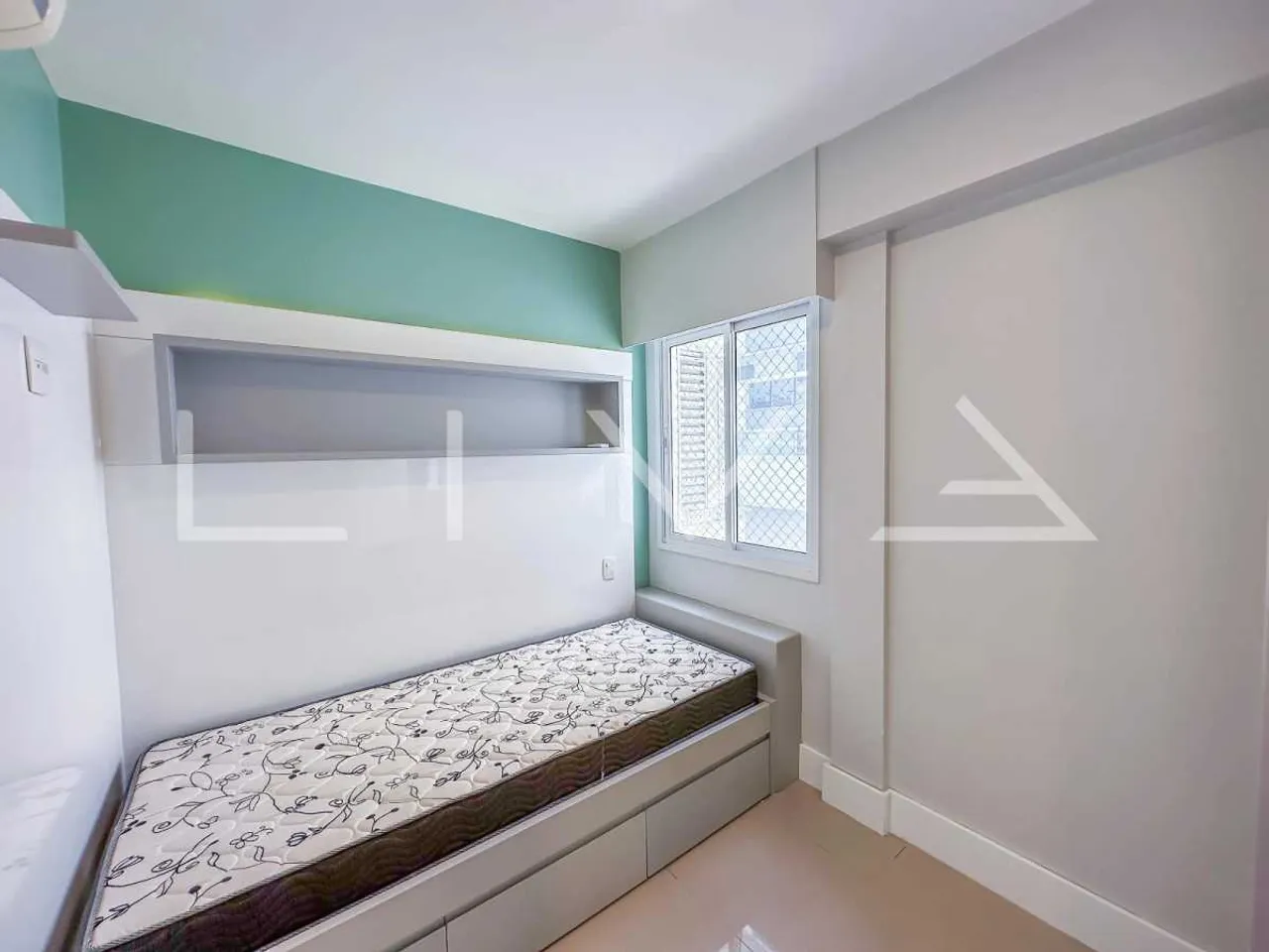 4 quartos e varanda envidraçada: apartamento de 107 m² — photo 16
