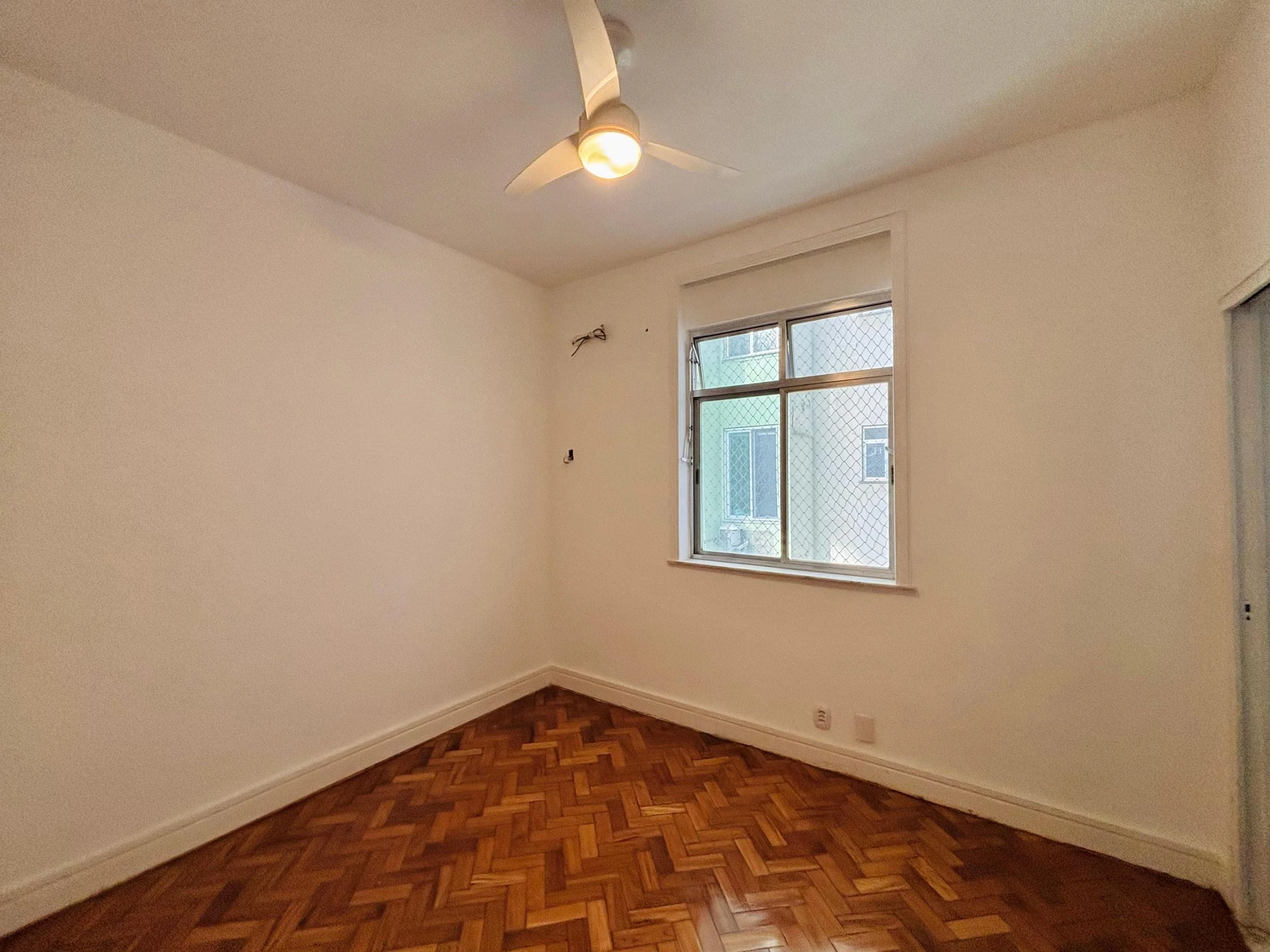 Apartamento mobiliado com 3 quartos e 2 banheiros — photo 9