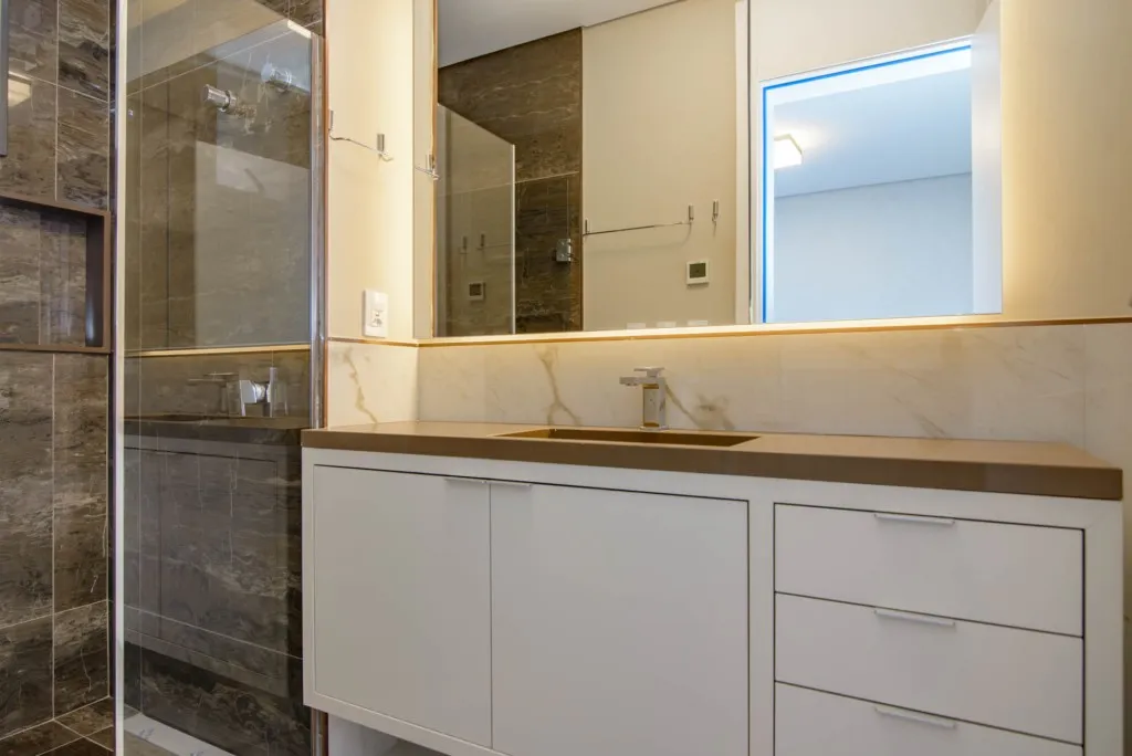 Rental apartment with 2 en-suite bedrooms and 125 m² — photo 54