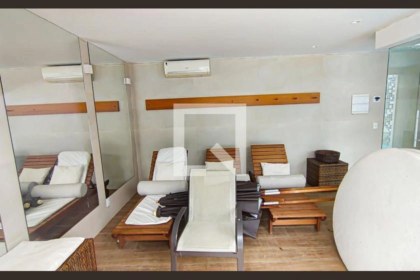 Квартира 68 м² с 2 спальнями-сюитами и балконом — photo 40