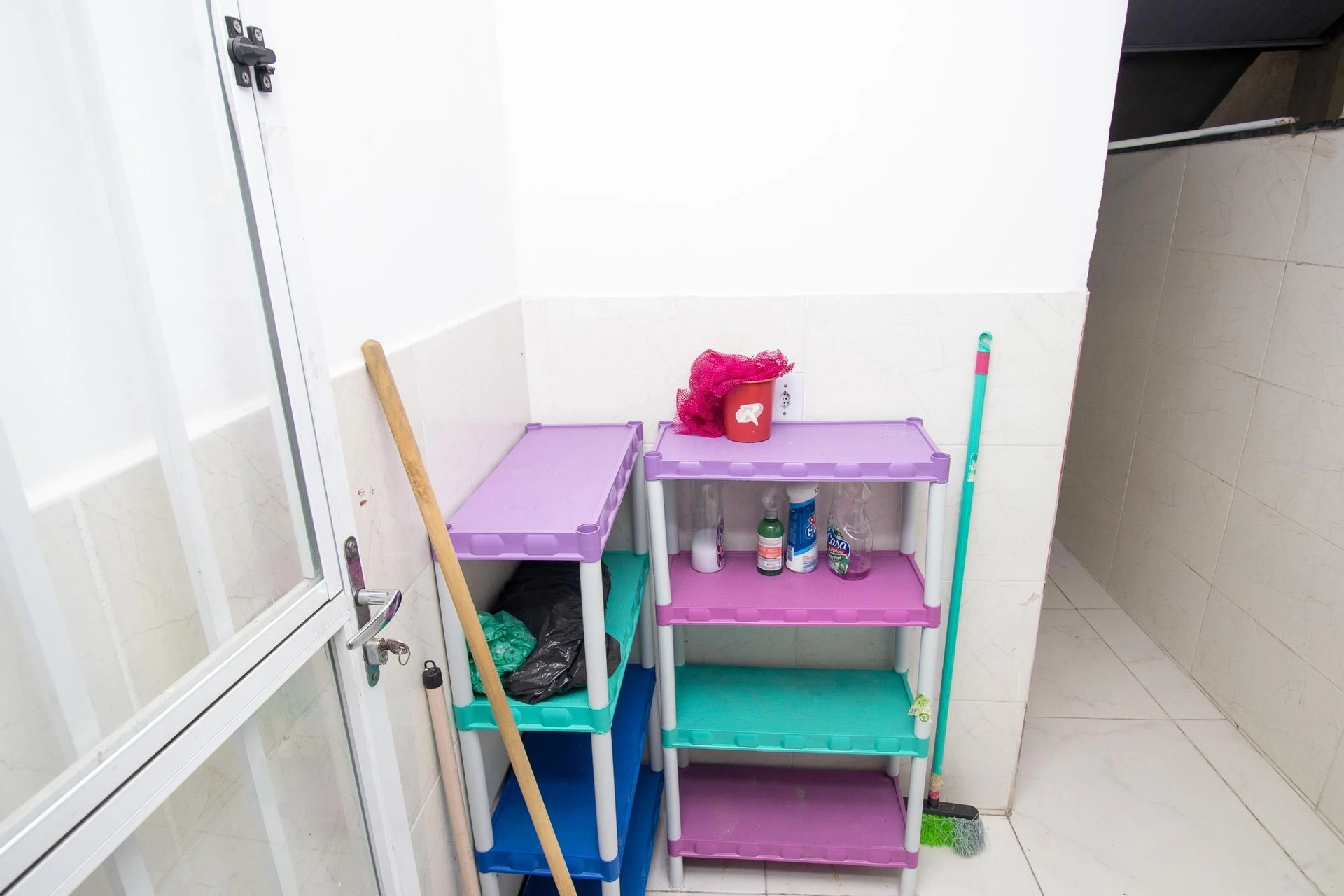 Furnished 2-bedroom apartment with 1 parking space and 2 baths — photo 16