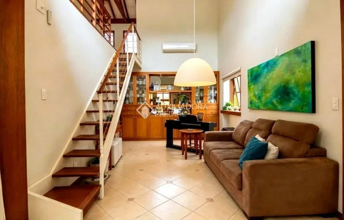 Furnished house, 240 m², with a dishwasher