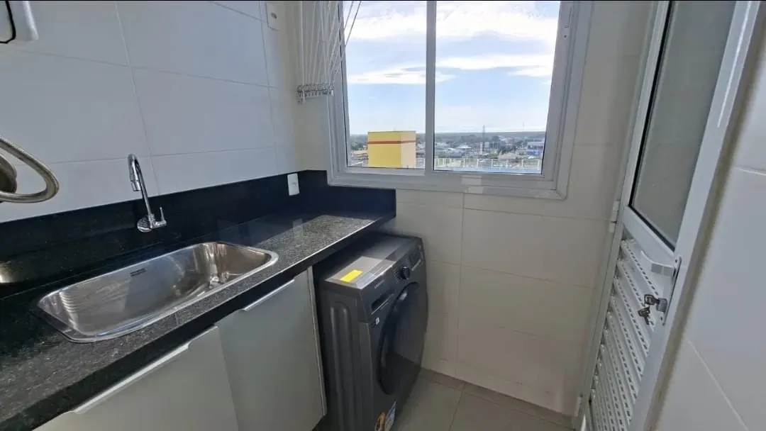 Apartamento amueblado de 70 m² con 2 dormitorios y balcón — photo 16