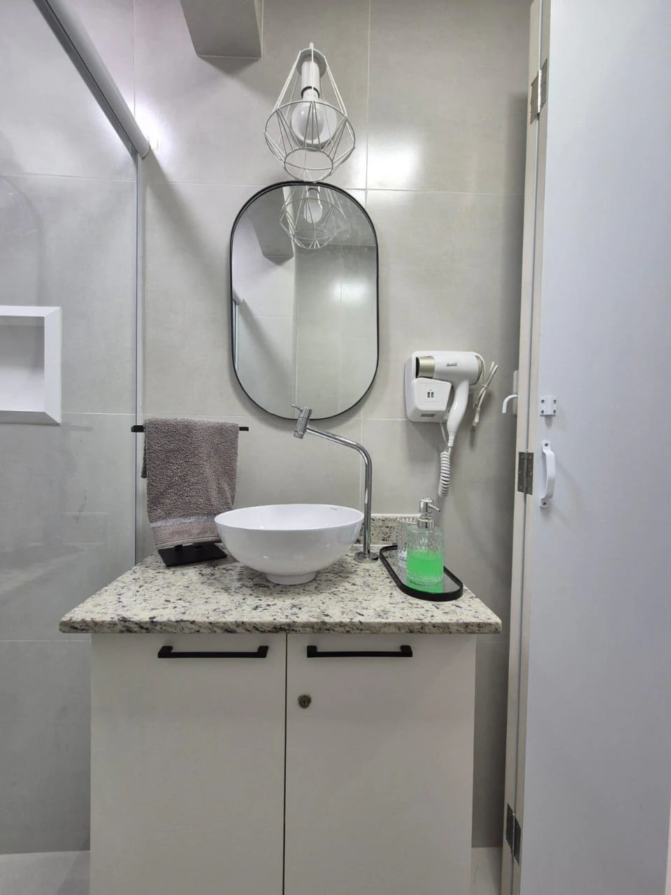 Studio mobiliado de 32 m² com 1 quarto e cozinha integrada — photo 6