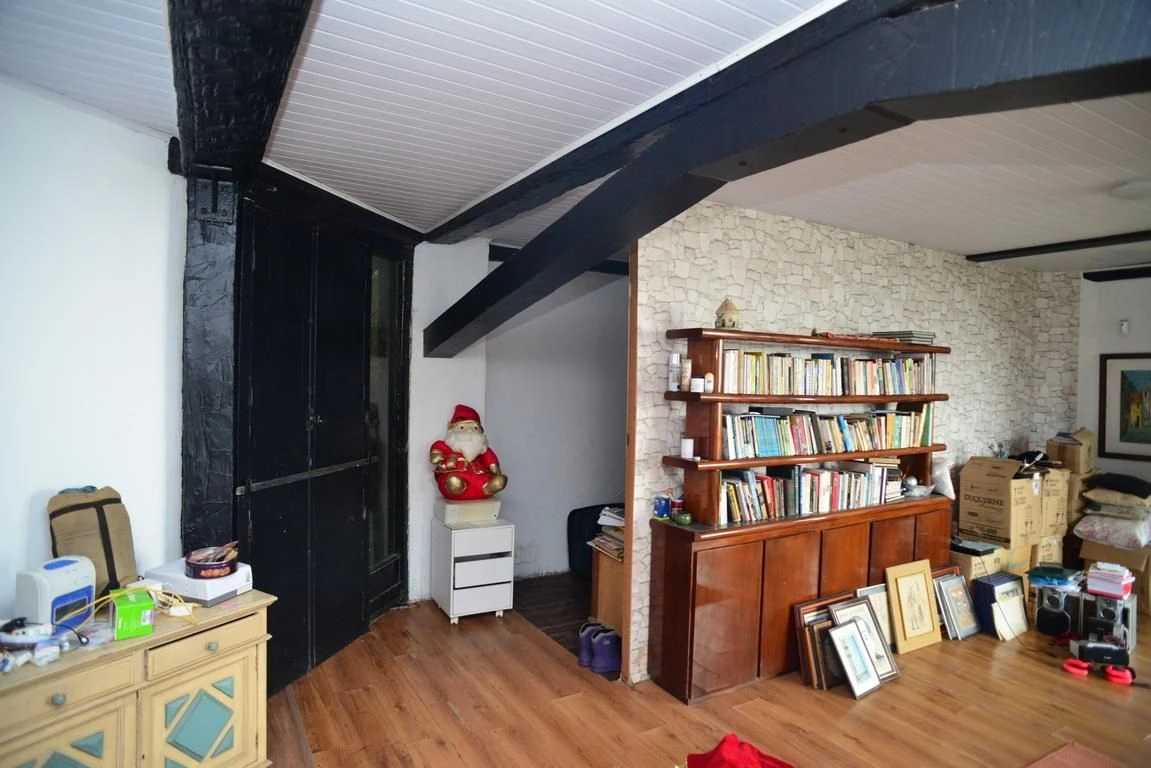Furnished house, 700 m², with a jacuzzi — photo 75