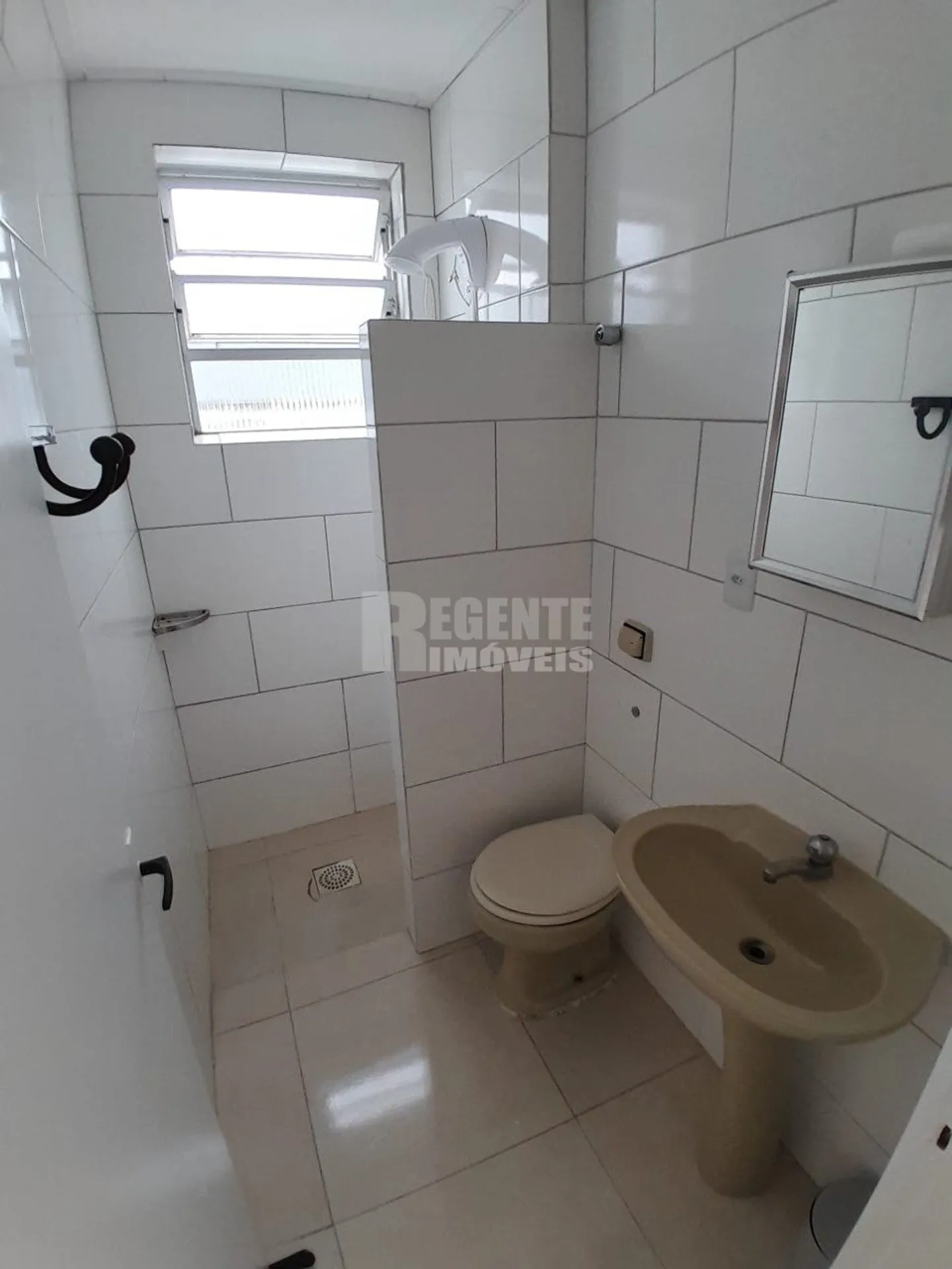 1-bedroom unfurnished apartment 46 m² with parking — photo 5