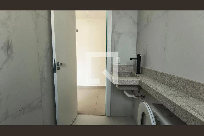 4-bedroom house with 210 m² and 4 parking spaces — photo 40