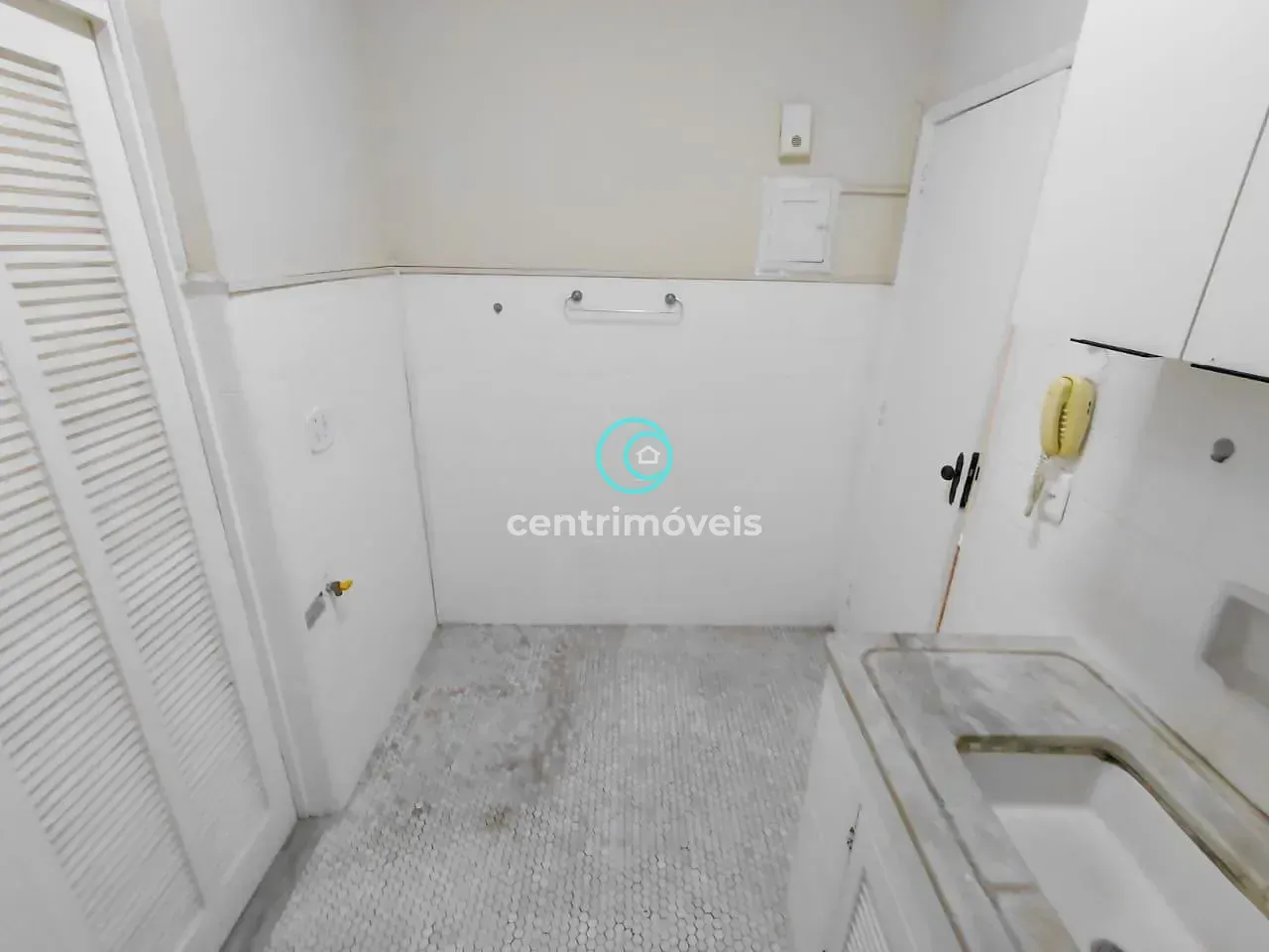 1 quarto e banheira: apartamento de 44 m² — photo 5
