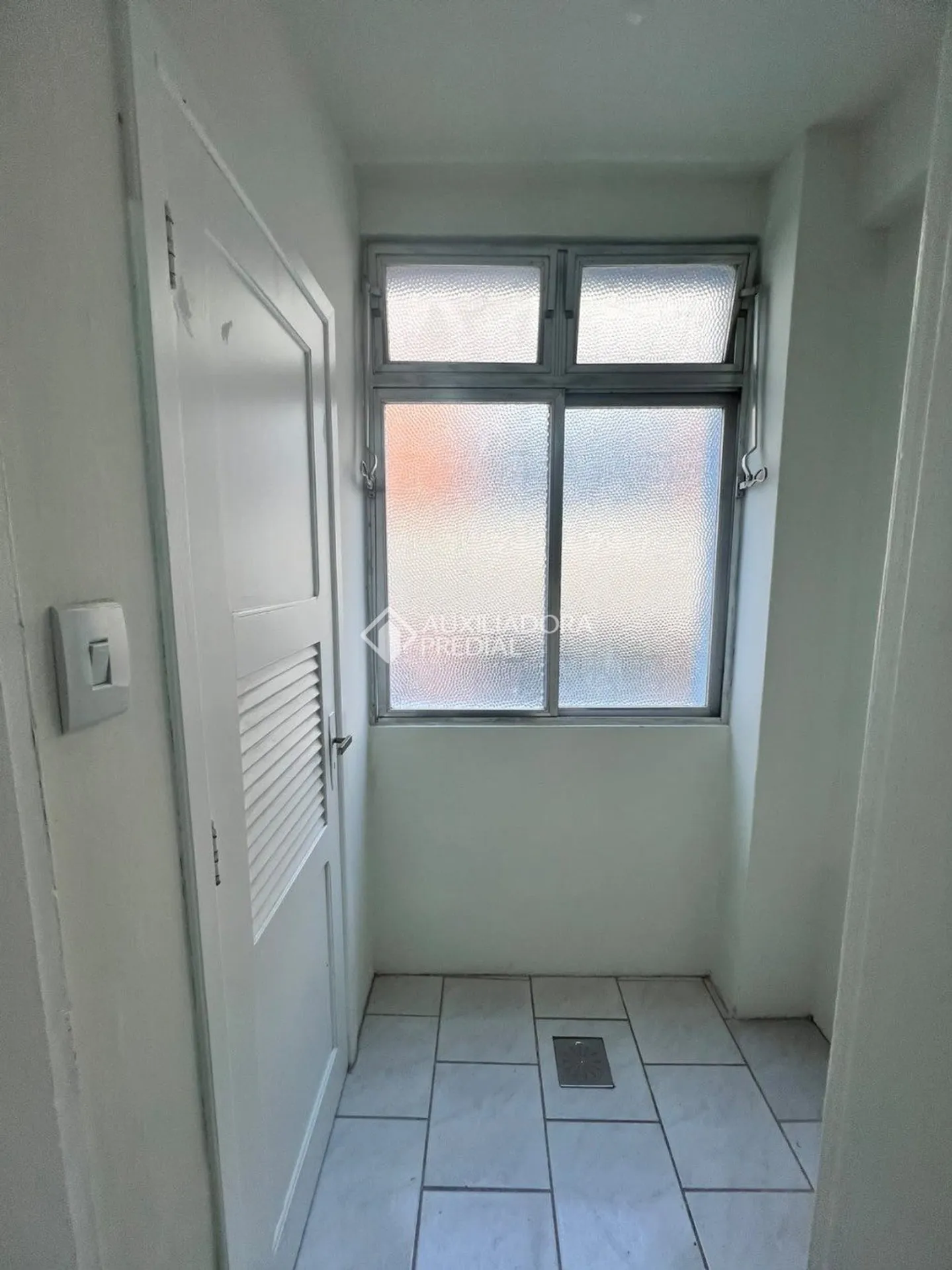 2-bedroom apartment with 2 bathrooms and 59 m² — photo 21