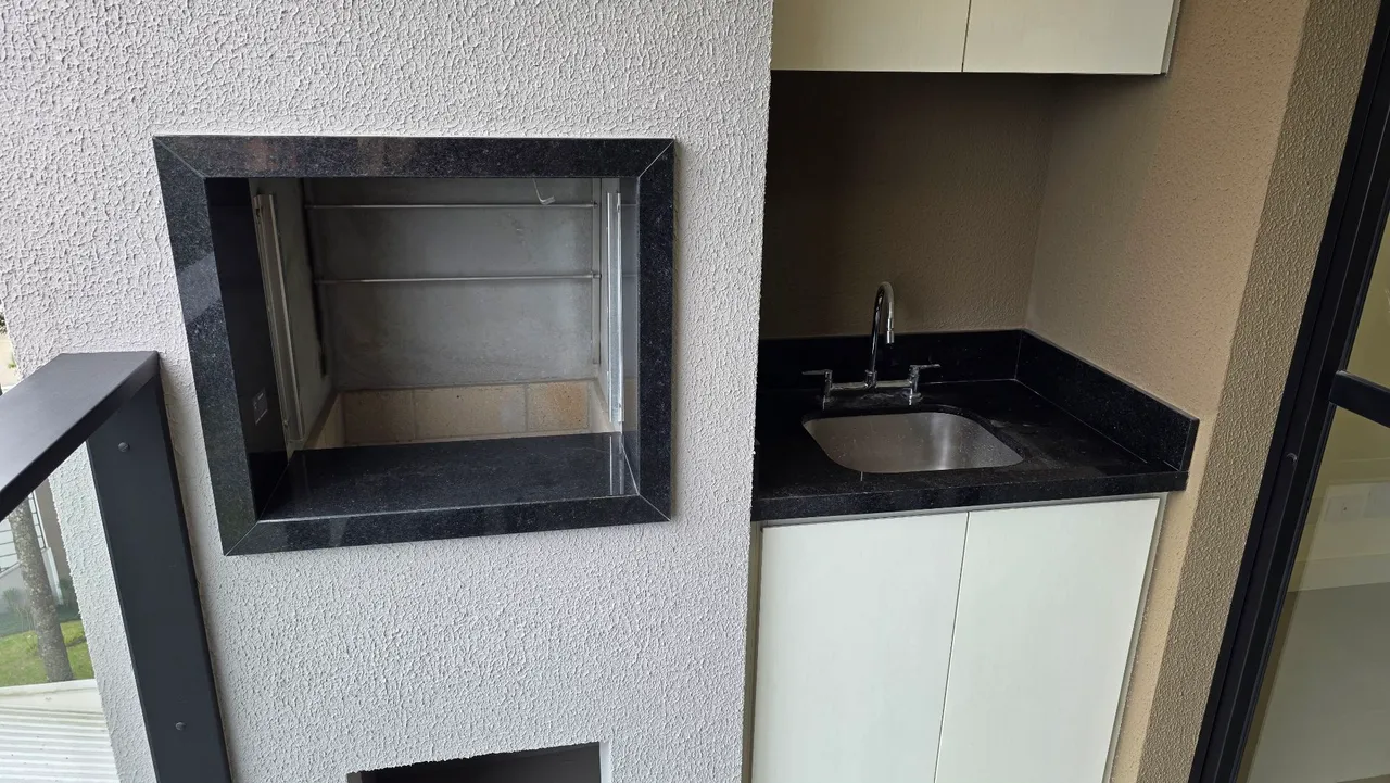 Apartment, 69 m², with a grill on the balcony — photo 4