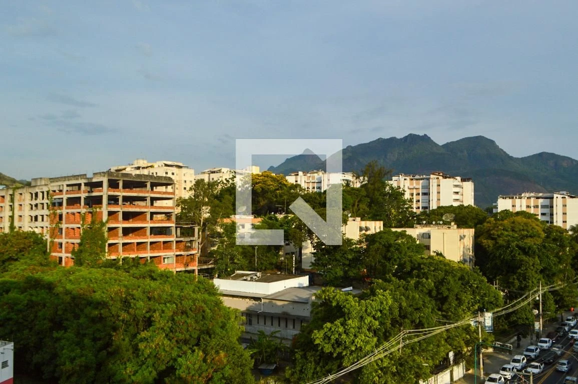Furnished 2-bedroom apartment with an en-suite — photo 46