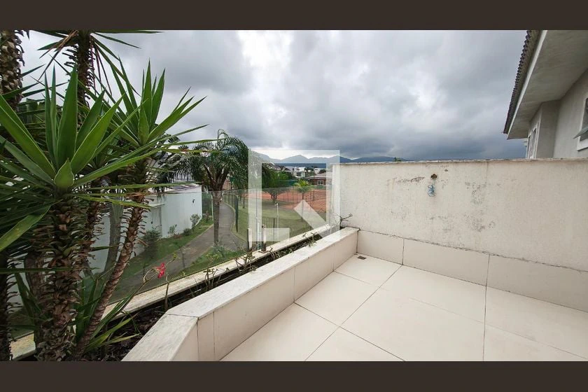 House, 430 m², with a private pool — photo 20