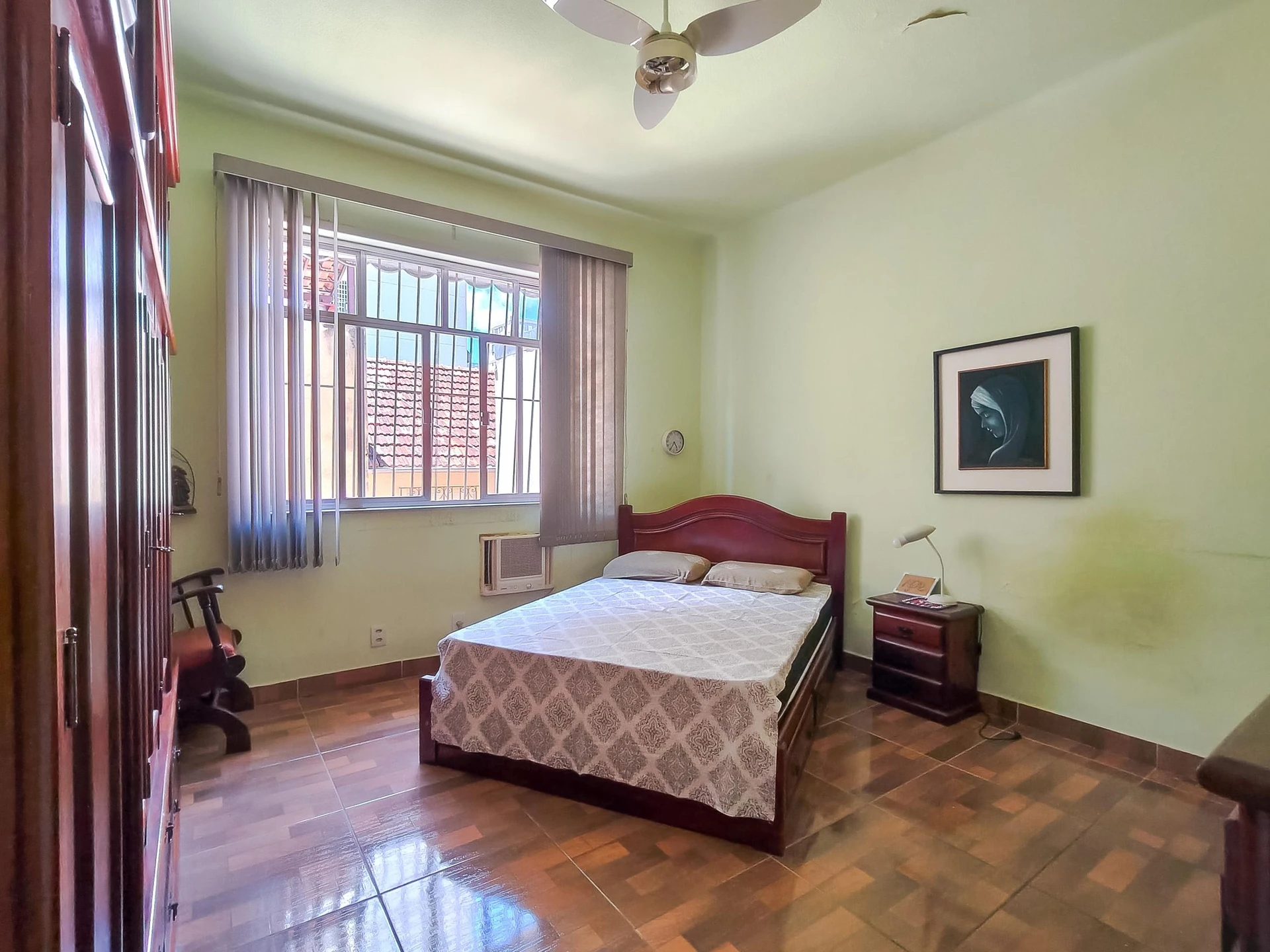 Furnished 3-bedroom apartment with 2 bathrooms — photo 58