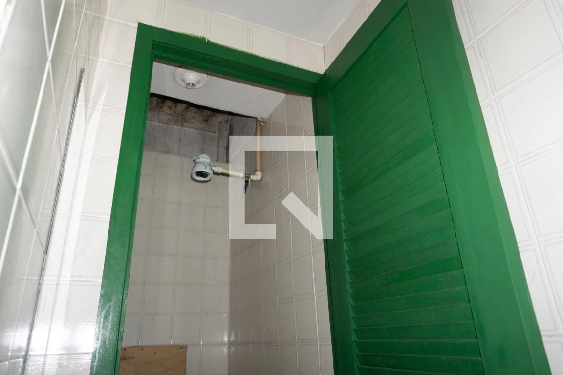 Rental house with 5 bedrooms and a closed kitchen room — photo 63