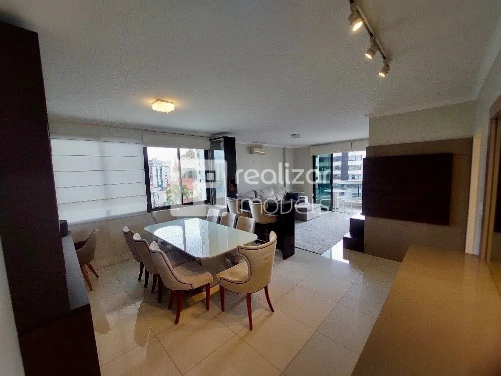 Furnished apartment, 146 m², with a washing machine — photo 16