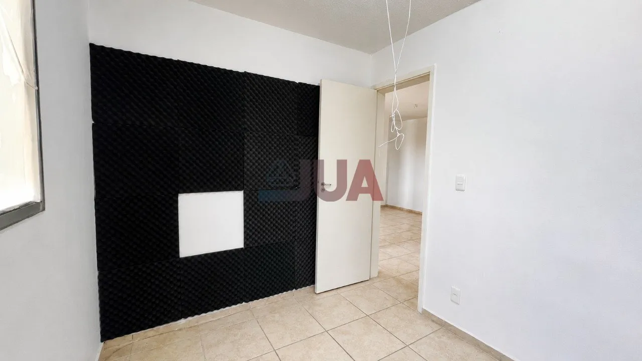 2-bedroom apartment with open-plan kitchen and 1 parking spot — photo 20