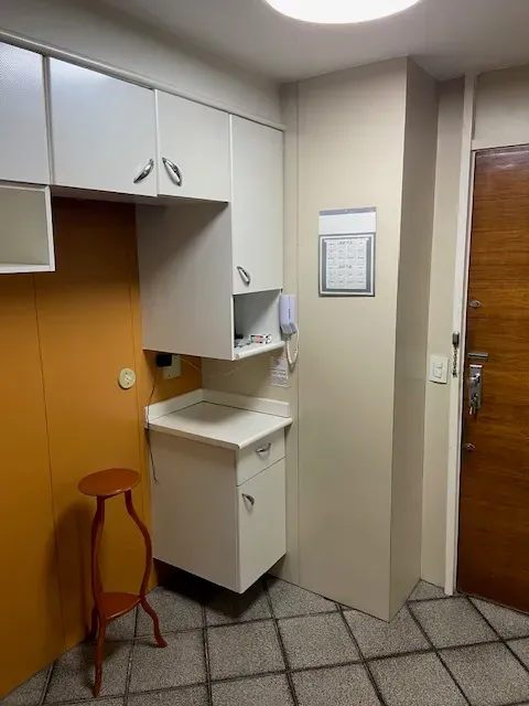 Home office in a 3-bedroom apartment, 120 m² — photo 2