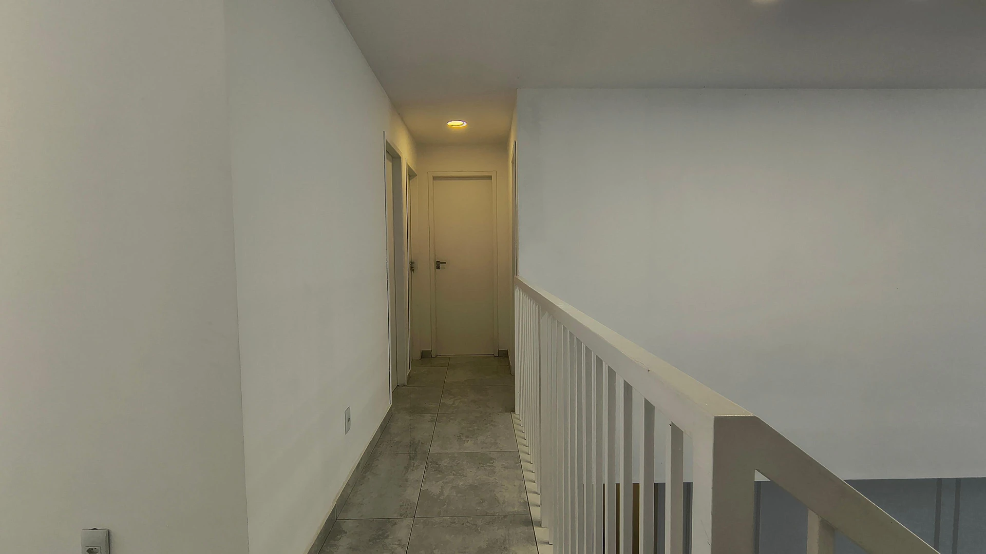 Casa mobiliada com 3 quartos, jardim e cozinha integrada — photo 48