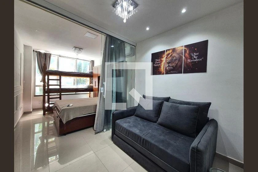 Furnished 1-bedroom apartment with 1 parking spot
