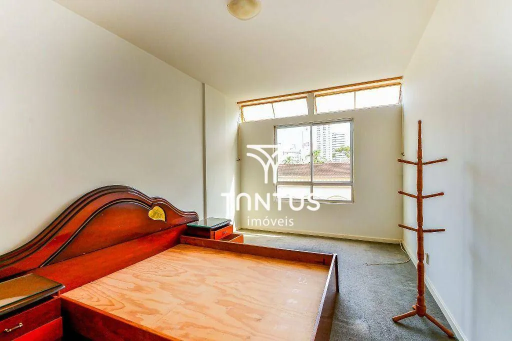 3-bedroom apartment with a separate closed kitchen — photo 4