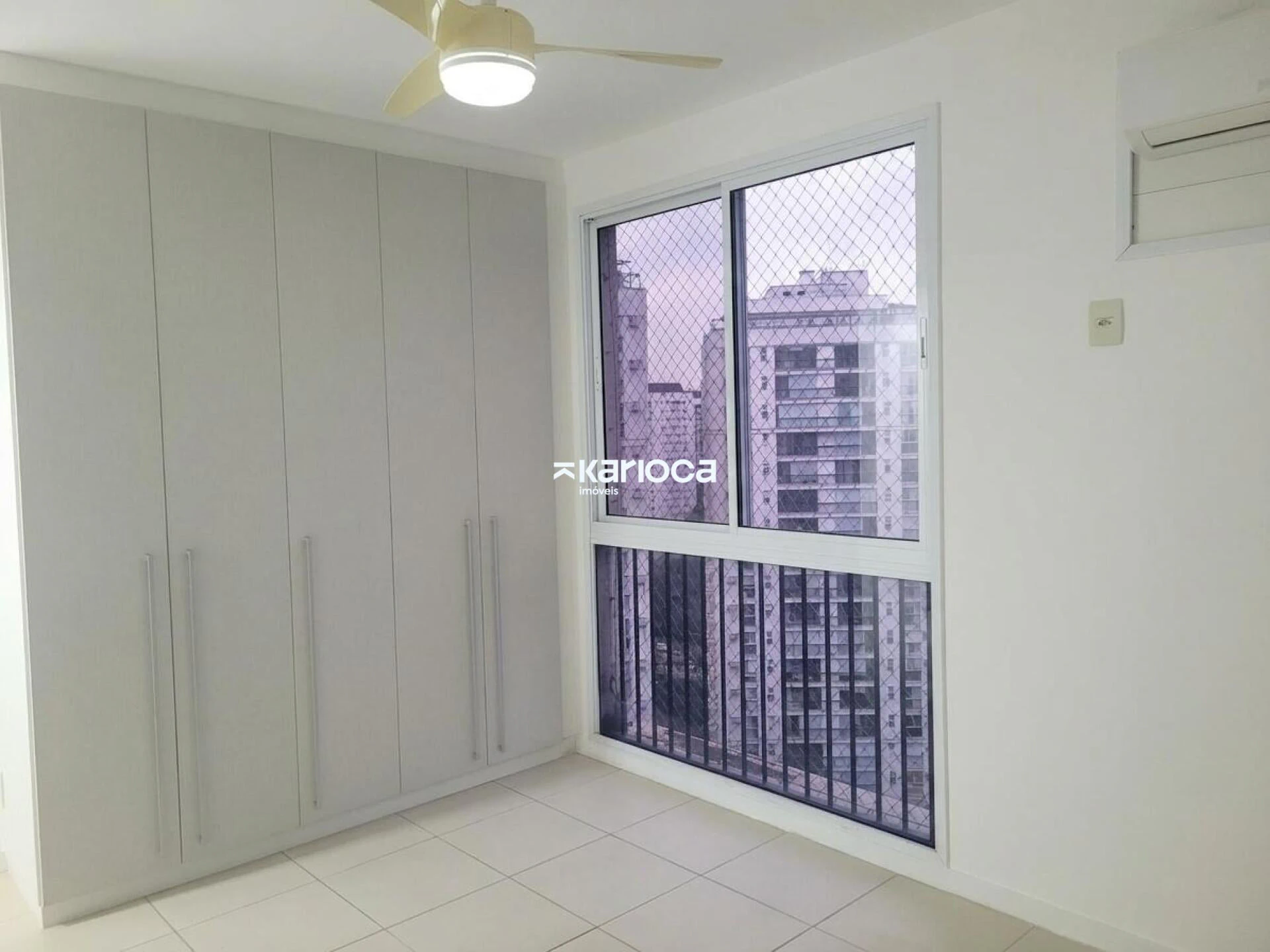 Apartamento de 169 m² com 4 suítes e 2 vagas — photo 4