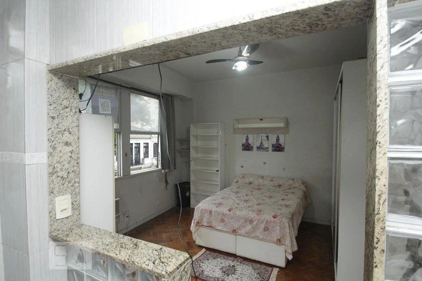 Furnished studio apartment with 1 bedroom — photo 9