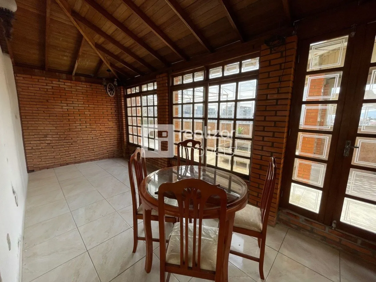 Penthouse with built-in balcony grill and 3 bedrooms — photo 17