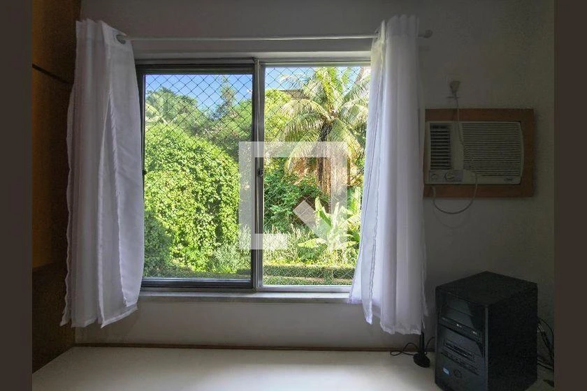 Furnished 120 m² apartment with 3 bedrooms — photo 37