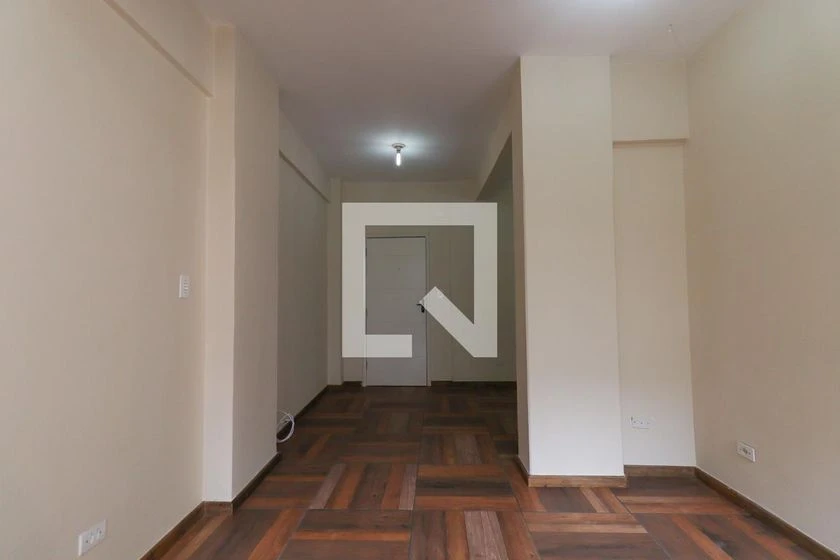 Rental apartment with 2 bedrooms and a private BBQ area — photo 10