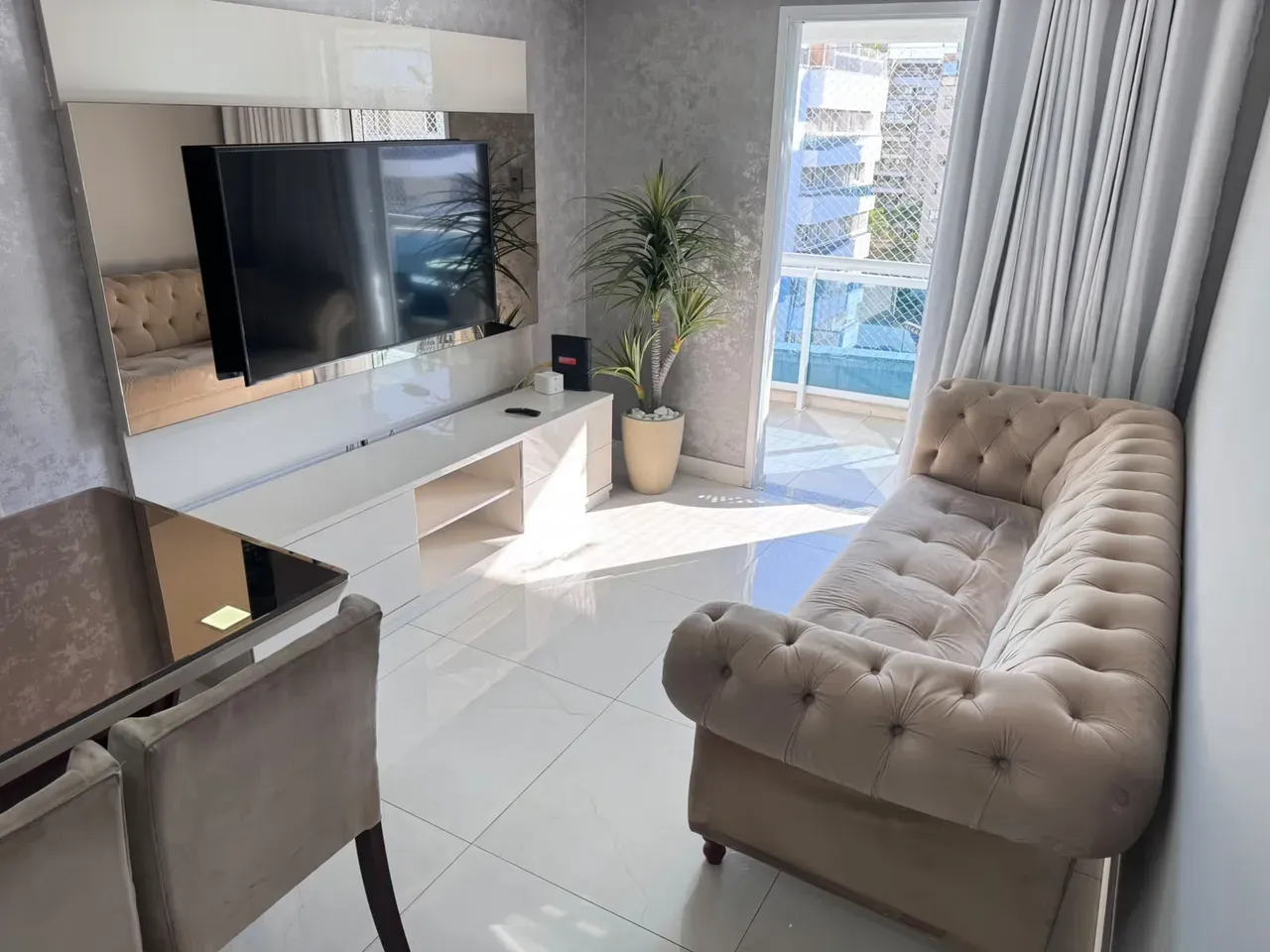 Home office in a 5-bedroom apartment, 200 m² — photo 28