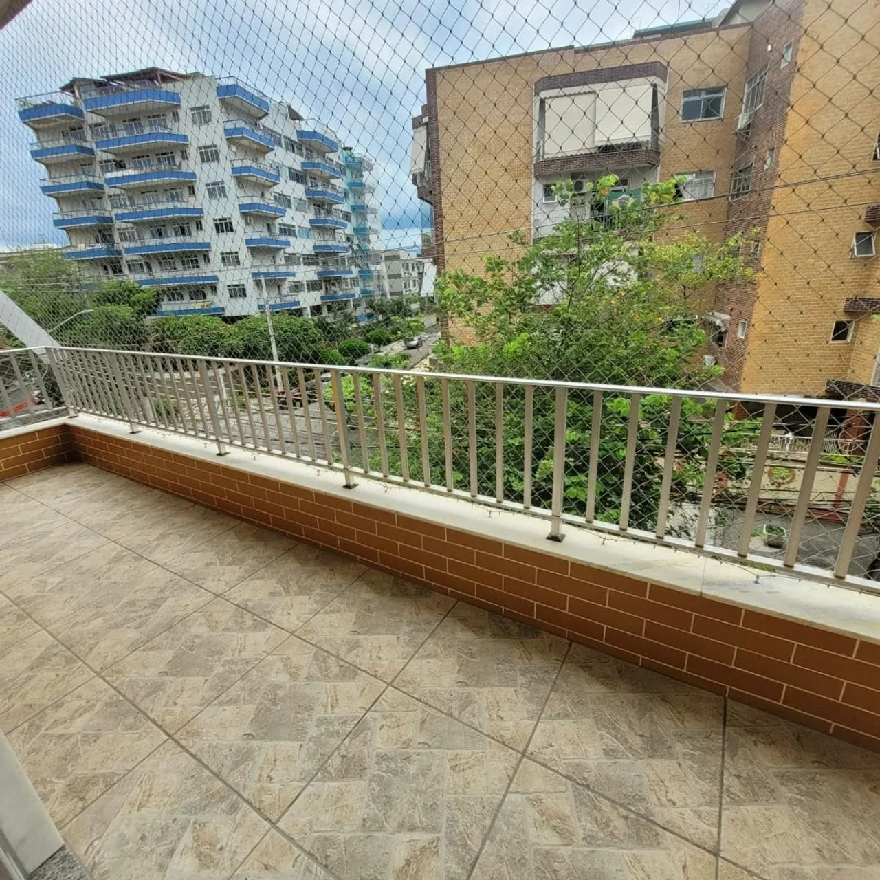 Furnished 95 m² apartment with 2 bedrooms and balcony — photo 12