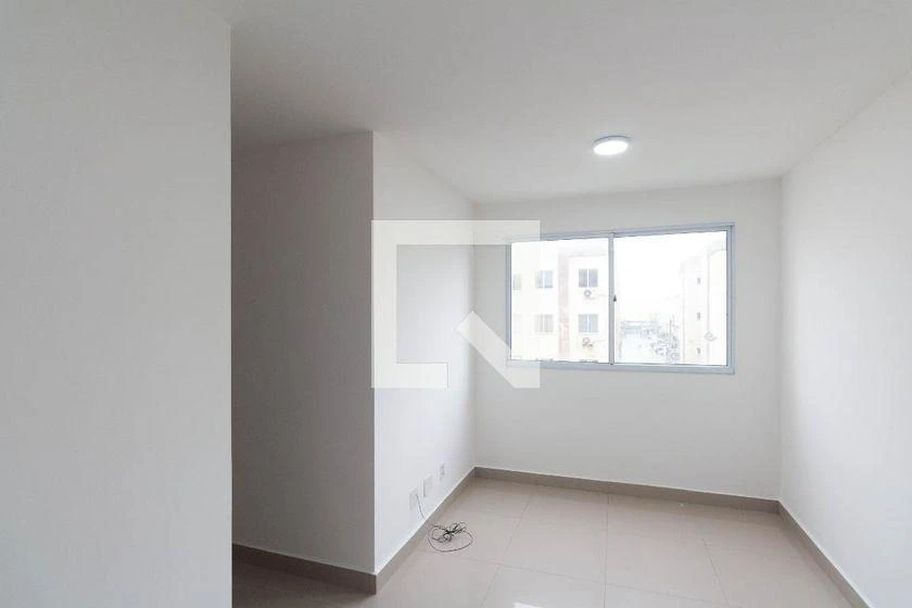 2-bedroom apartment in a building with a gym — photo 38