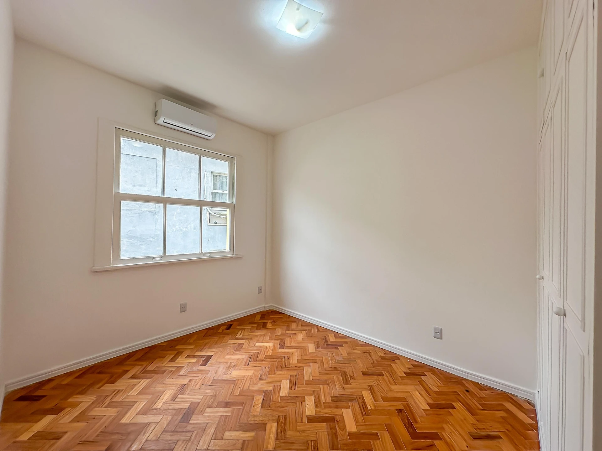 Apartamento, 84 m², com vista para as montanhas — photo 21