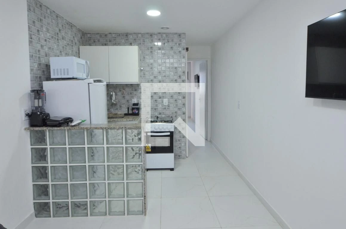Kitnet mobiliada com 1 quarto e varanda — photo 16