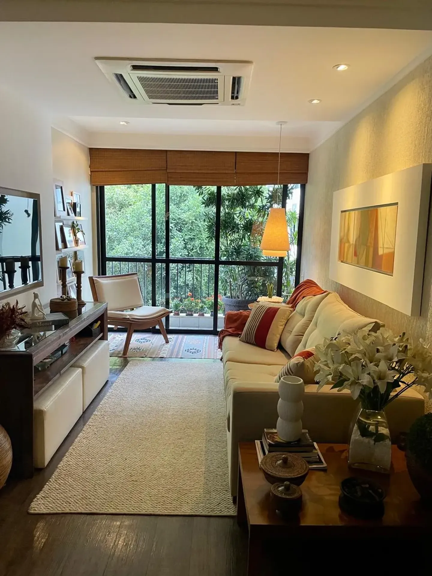 2-bedroom apartment with a park view