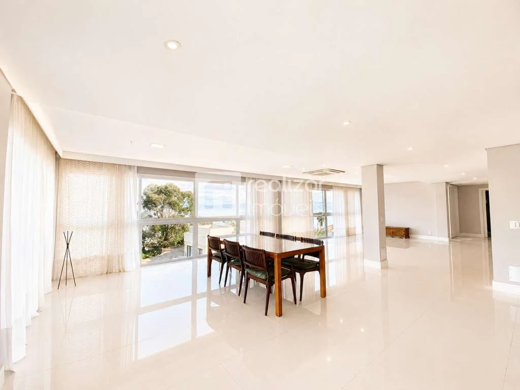 Casa com 4 suítes e jardim privativo, 1.228 m² — photo 5