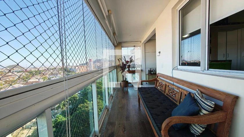 Панорамные окна и 4 спальни: квартира 200 м² — photo 43
