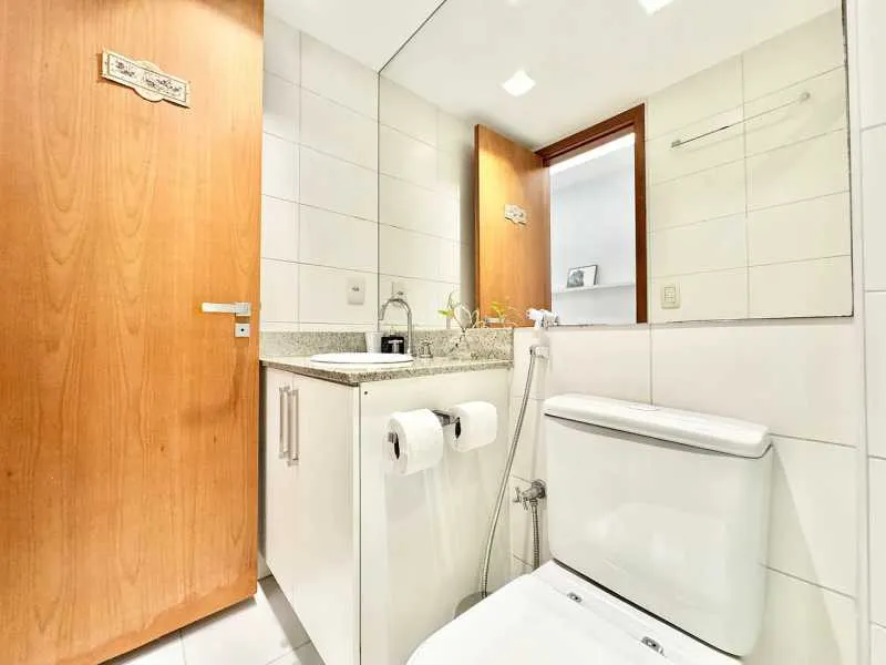 Apartamento amueblado con 2 dormitorios y 3 baños — photo 17