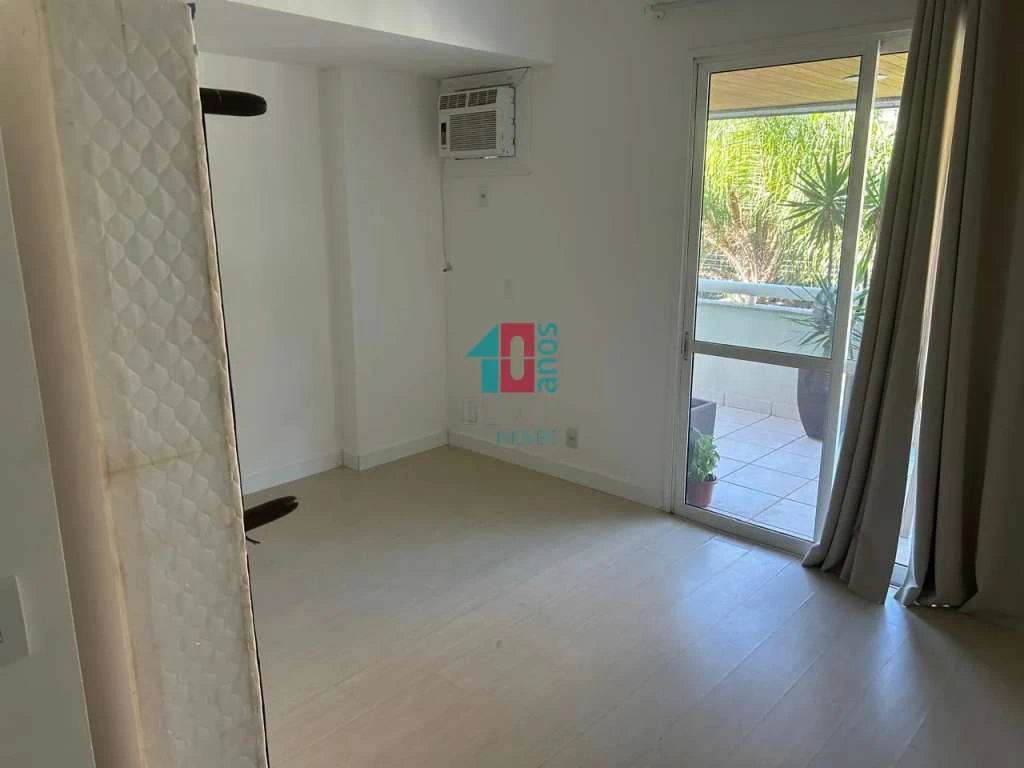 Furnished 125 m² apartment with 3 bedrooms and suite — photo 12