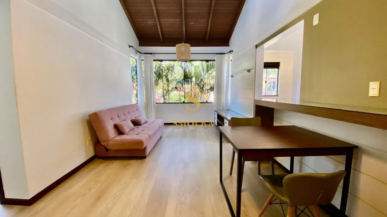 2-bedroom apartment with a home office in Florianópolis — photo 11