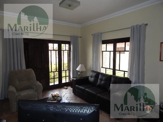 Робоче місце та 3 спальні: будинок 455 м² — photo 17
