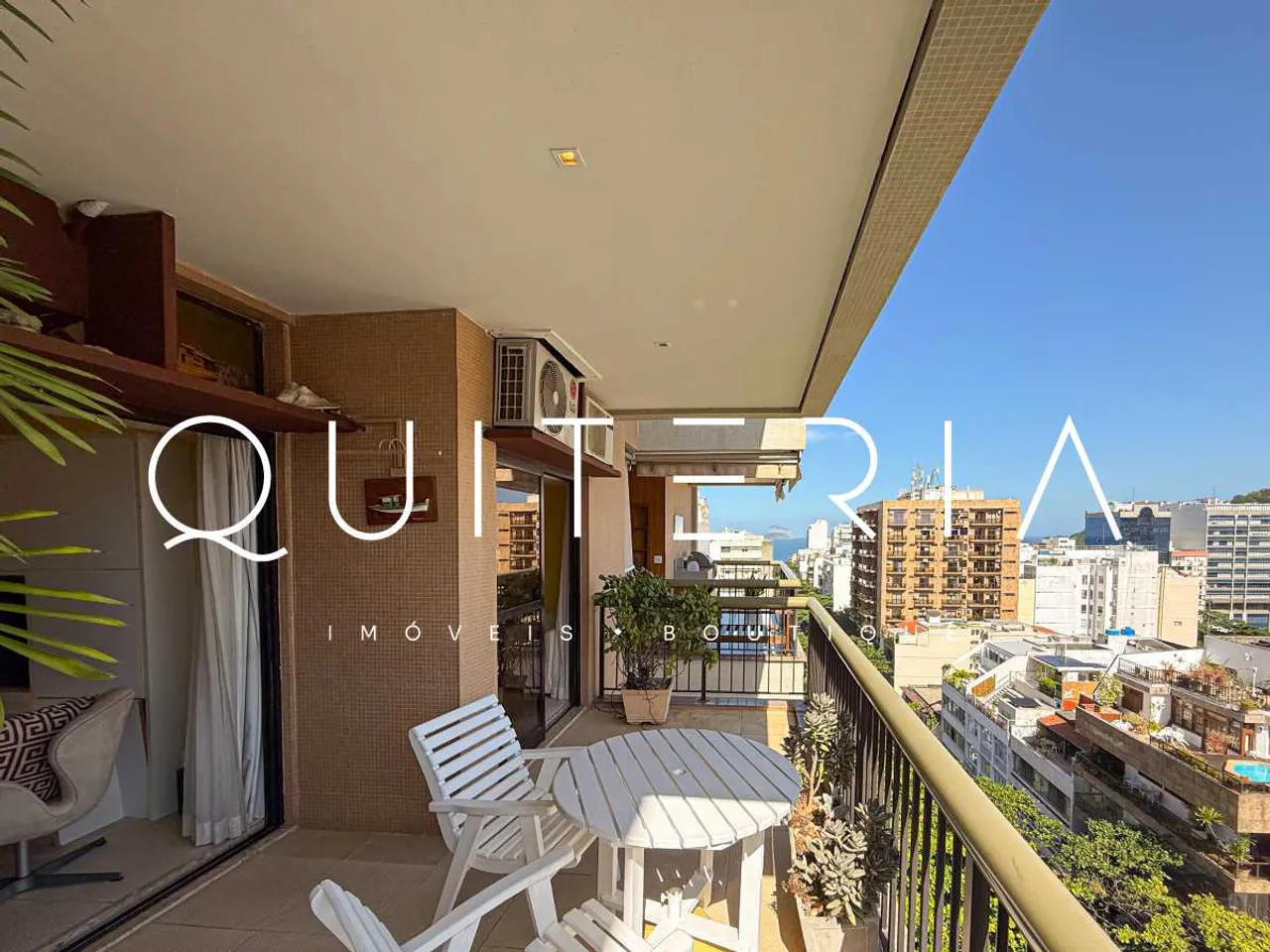 1-bedroom 1-bath apartment with balcony and open-plan kitchen — photo 13