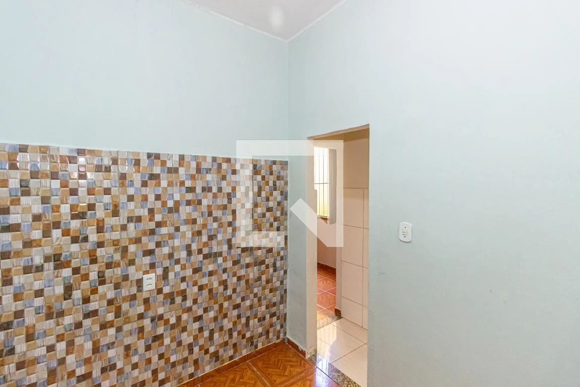 Unfurnished house with 2 bedrooms and private garden — photo 21